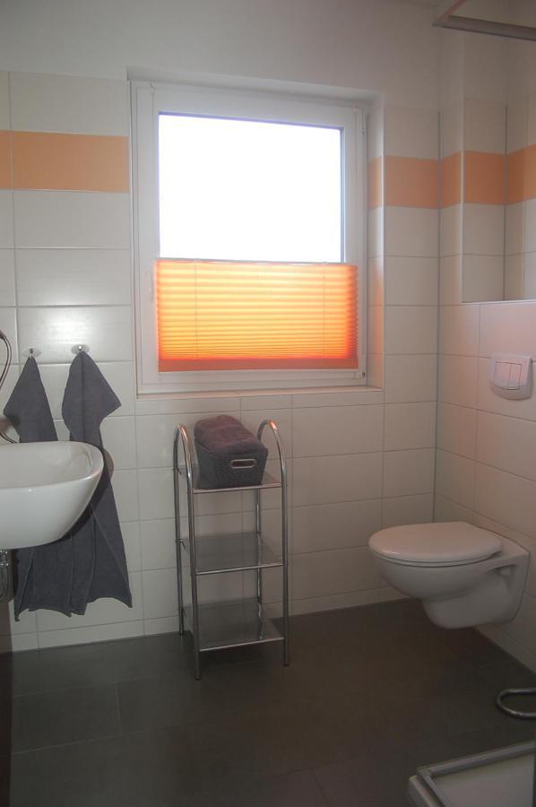 Behagliches Ferienhaus Zaunkoenig -Mit Kamin Und Sauna Tanne Exterior foto